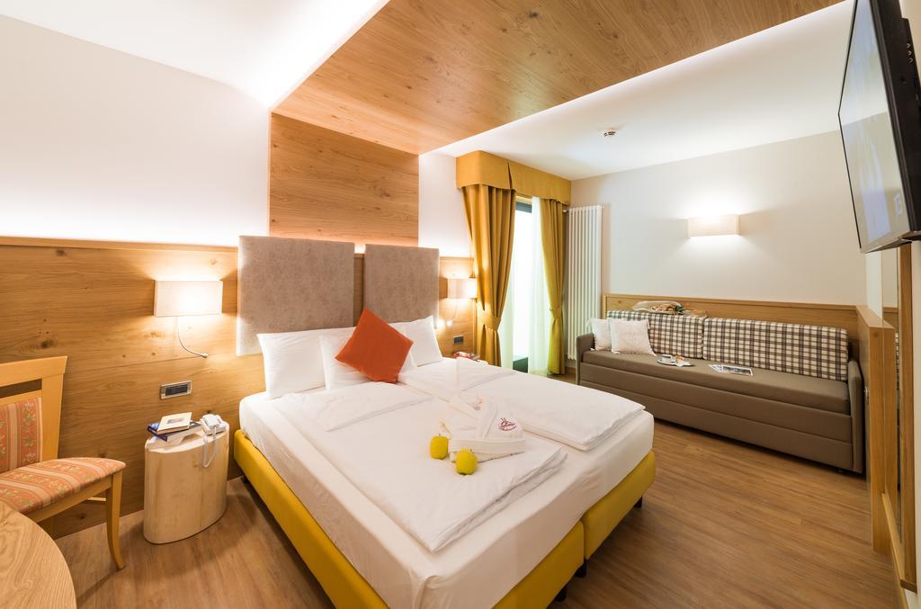 Superior Deluxe Double or Twin Room,507648117:JPEG